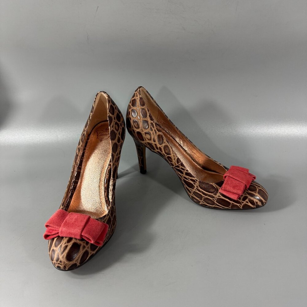 Miss Albright Anthropologie Darra Brown Croc Leather Pumps, Size 7.5